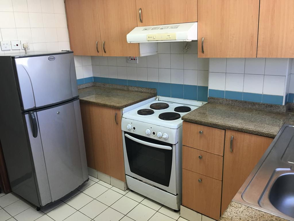 Habib Hotel Apartment Ajman Exterior foto